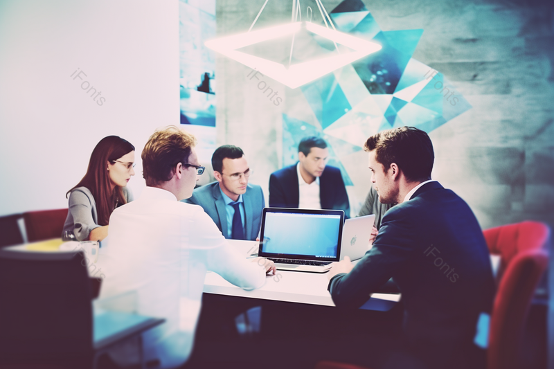 一群外国人像在办公室讨论商业计划背景,高清,摄影图,摄影图片,图片大全,摄影图免费下载